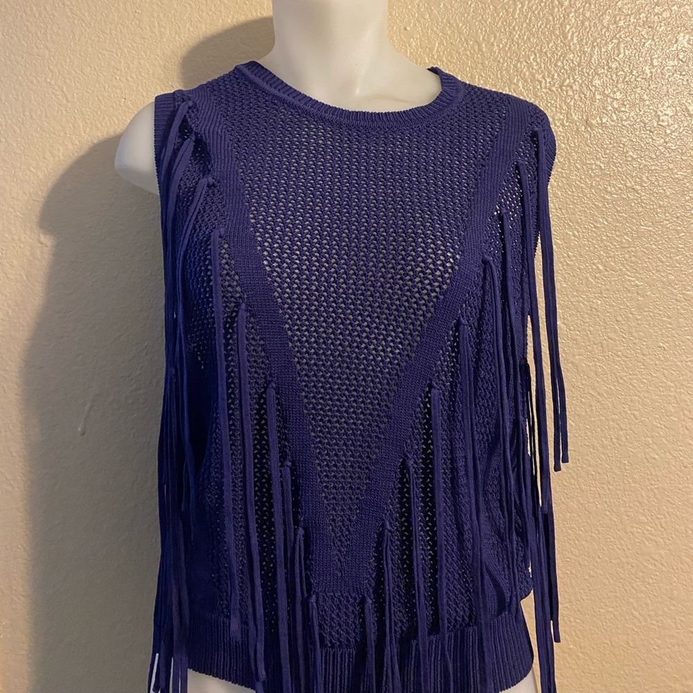 🌸3/$15 Beautiful Purple Fringe Top